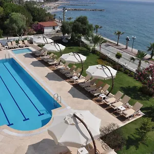4* Отель Turiya